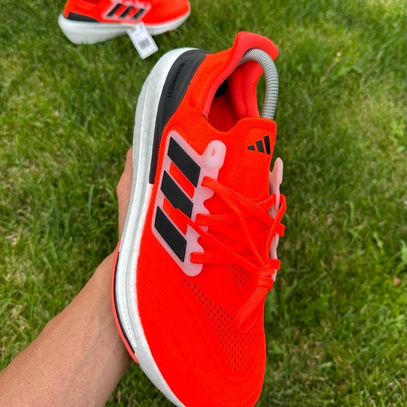 Running shoes Adidas Ultraboost Light mens size 10 brand new - Picture 5 of 9